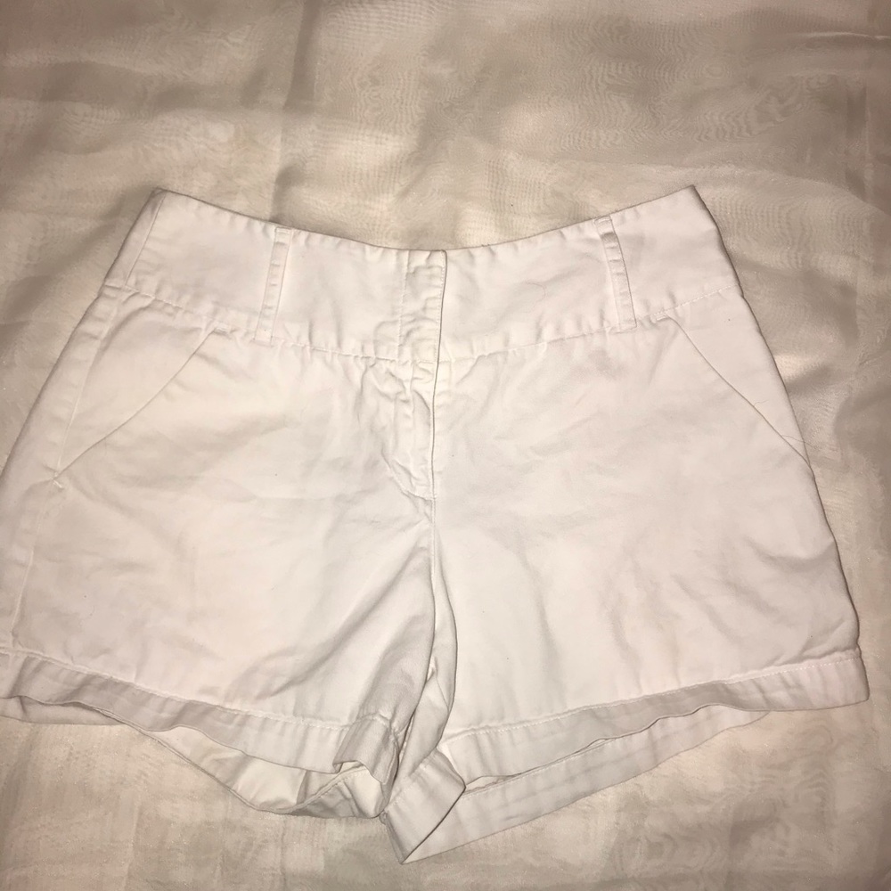 WHITE SHORTS!!!